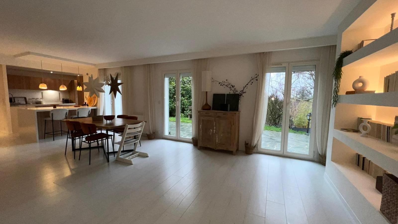 Maison Familiale, Belle Et Moderne Proche De Versailles Et Thoiry Maule 외부 사진