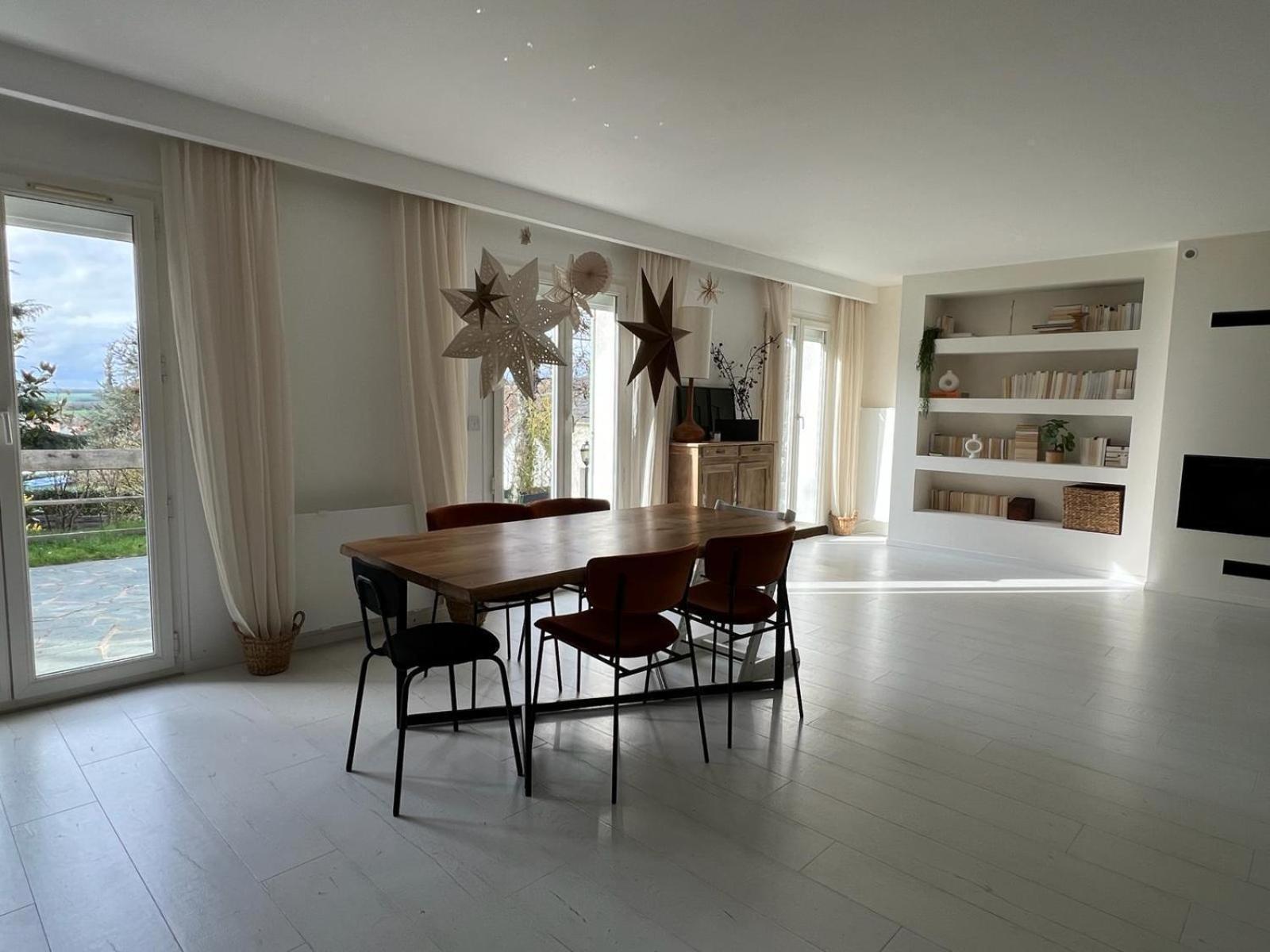 Maison Familiale, Belle Et Moderne Proche De Versailles Et Thoiry Maule 외부 사진